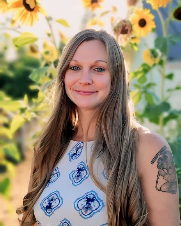 Brandy Campbell, Real Estate Broker in Newberg, Professional Group