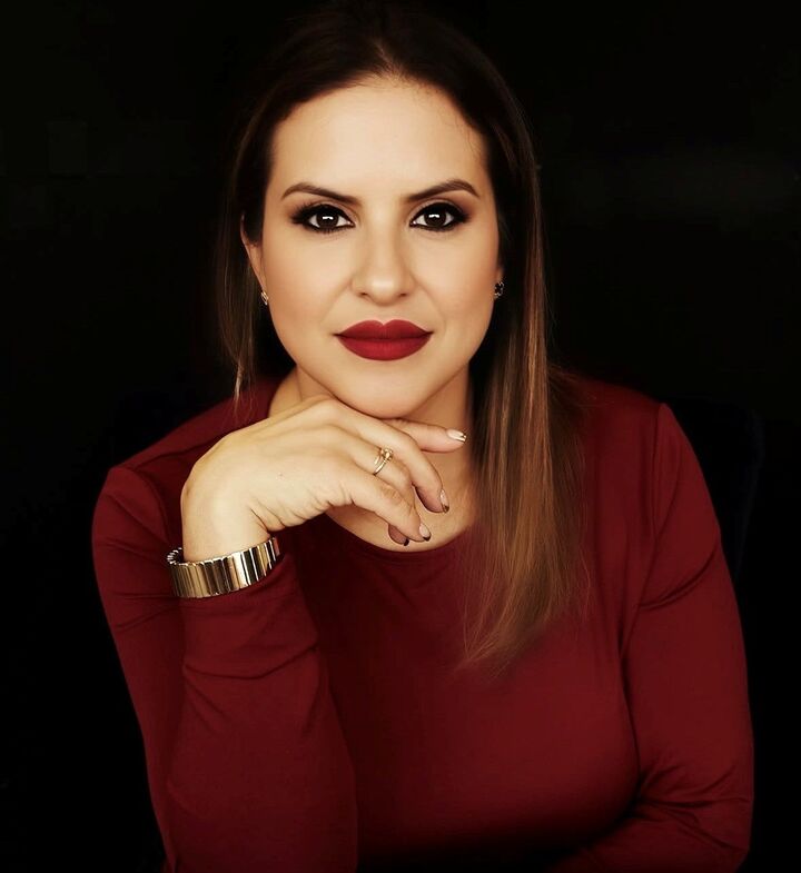 Luz Elenia Rivera,  in Kearny, Venture Real Estate