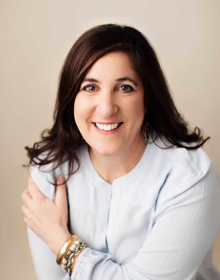 Lee Ann Ruby, Real Estate Salesperson in Glen Allen, Napier Realtors ERA