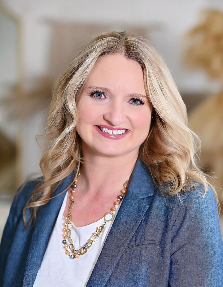 Jennie Troutman, Real Estate Salesperson in Dayton, Pryor Realty, Inc.