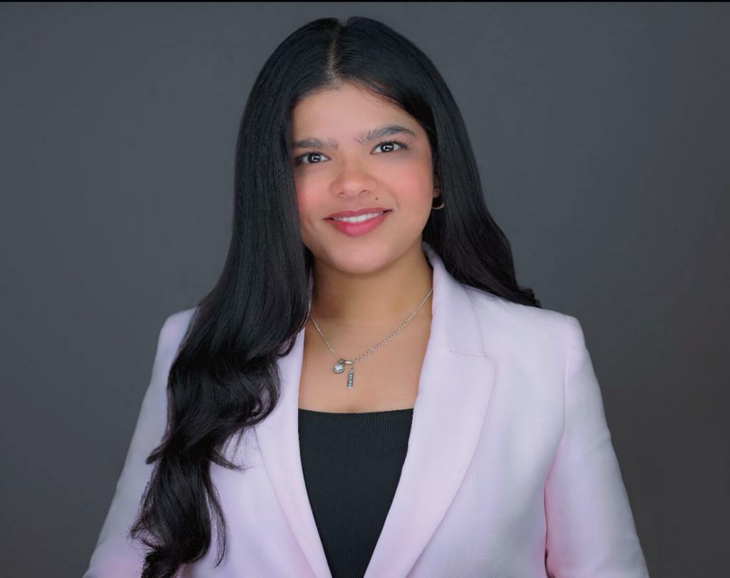 Janvi Sikarvar, Manager in Brampton, CENTURY 21 Canada