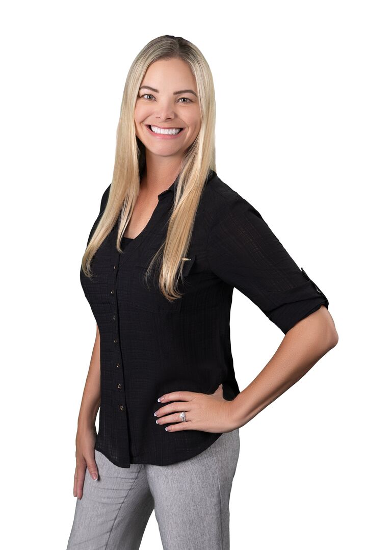 Melissa Blazek, Real Estate Salesperson in Murrieta, Associated Brokers Realty