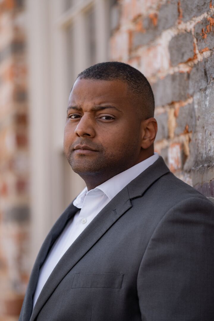 Marquez Brown, Real Estate Broker in Raleigh, Triangle Group
