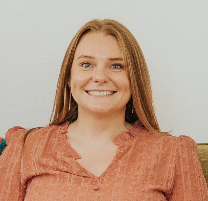 Elyssa Hill, Real Estate Broker in Greenwood, Scheetz