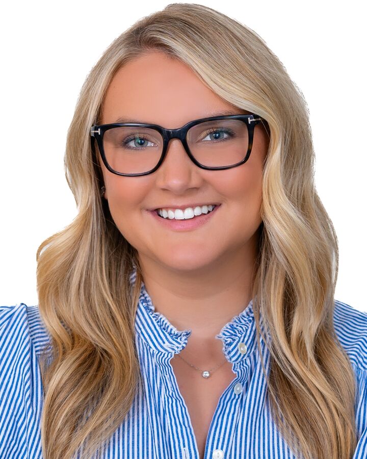 Brooke Mills, Sales Associate in Greenville, Caine