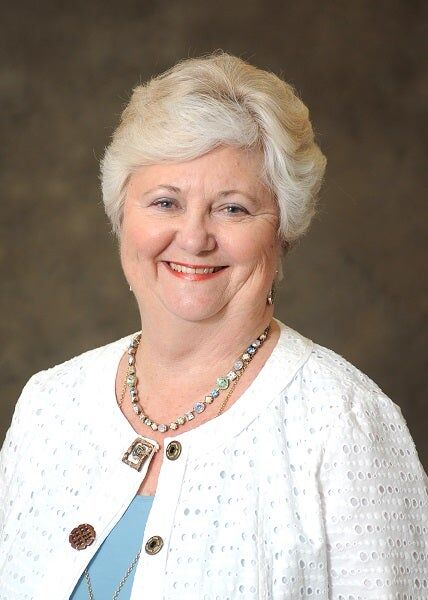 Suzanne Hill, Real Estate Salesperson in Dalton, Kinard Realty