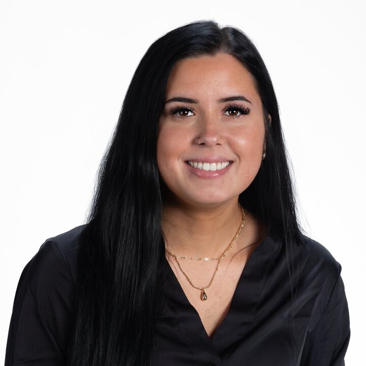 Madyson Golden, Real Estate Broker in Hickory, Foothills