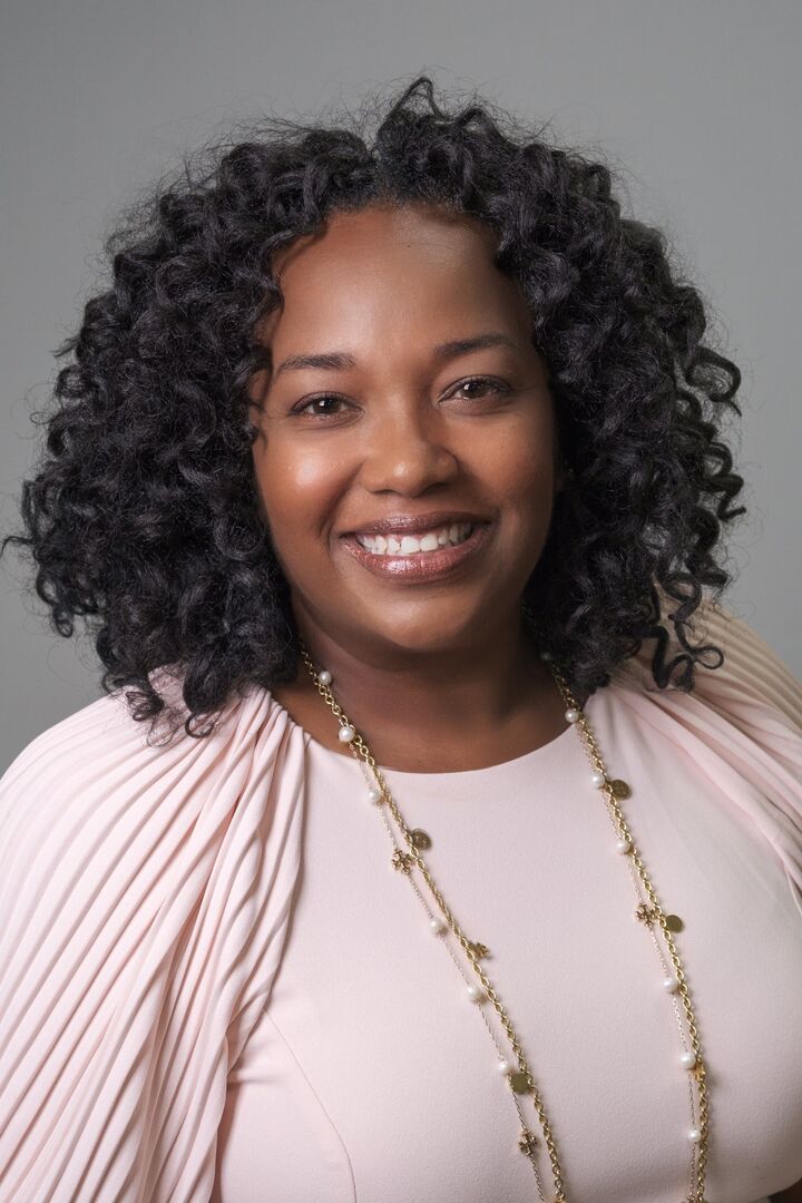 Carmen Sharp, Real Estate Broker in Indianapolis, Scheetz