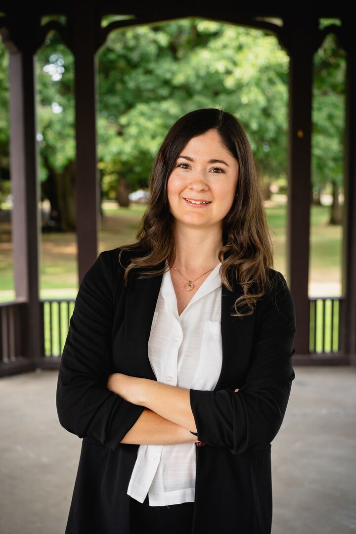 Monica Soto Valencia, Real Estate Salesperson in Portland, Knipe Realty ERA Powered
