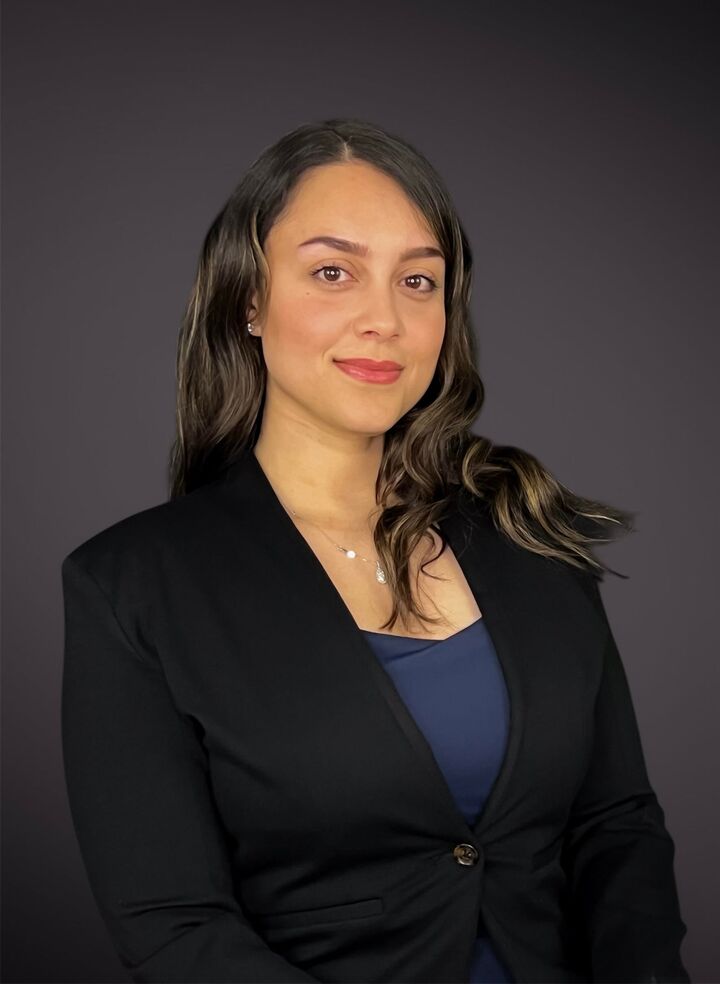 Luz Santiago, Real Estate Salesperson in Hilliard, Capital GOLD
