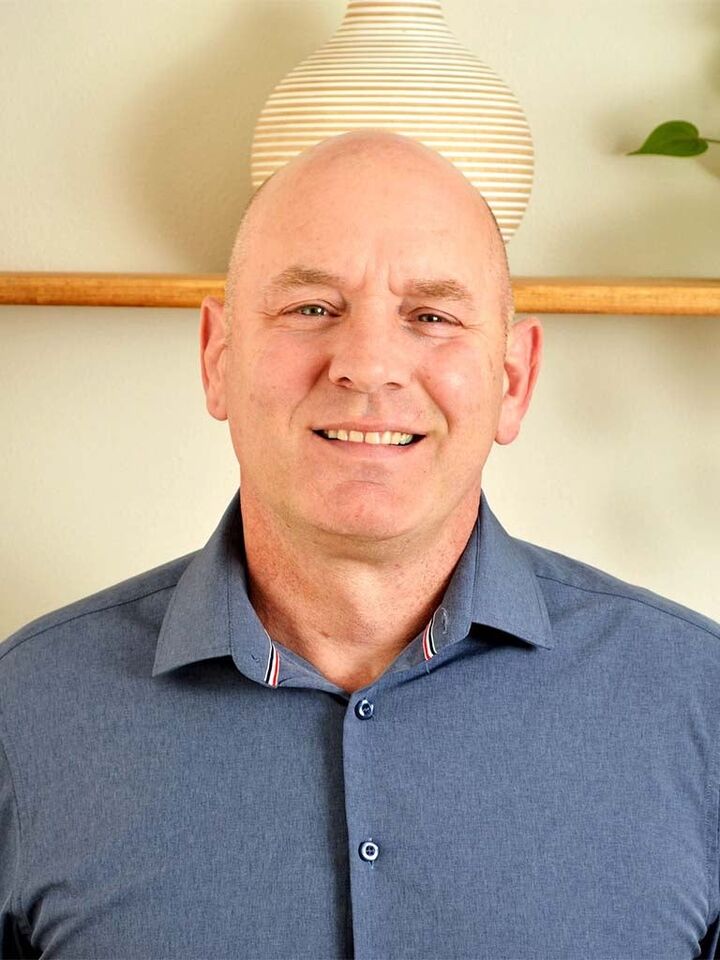 Robert Llorca, Real Estate Salesperson in Beloit, Affiliated