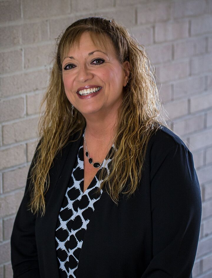 Melanie Bennett,  in Dubois, Developac Realty
