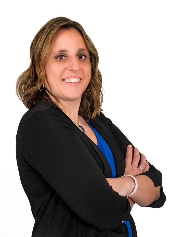 Cari Knapp, Real Estate Salesperson in Fleming Island, Vanguard Realty