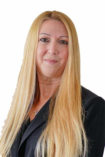 Lori Gillam, Real Estate Salesperson in Lindenhurst, AA Realty