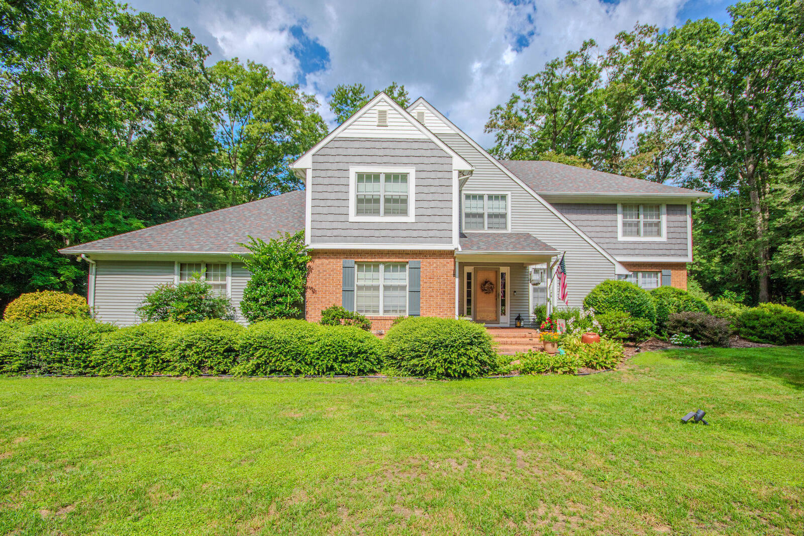 Property Photo: 5434 Loch Ness Terrace MD 21801