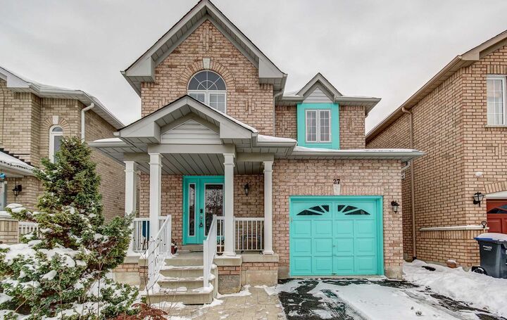 27 Oakmeadow Drive — photo 1