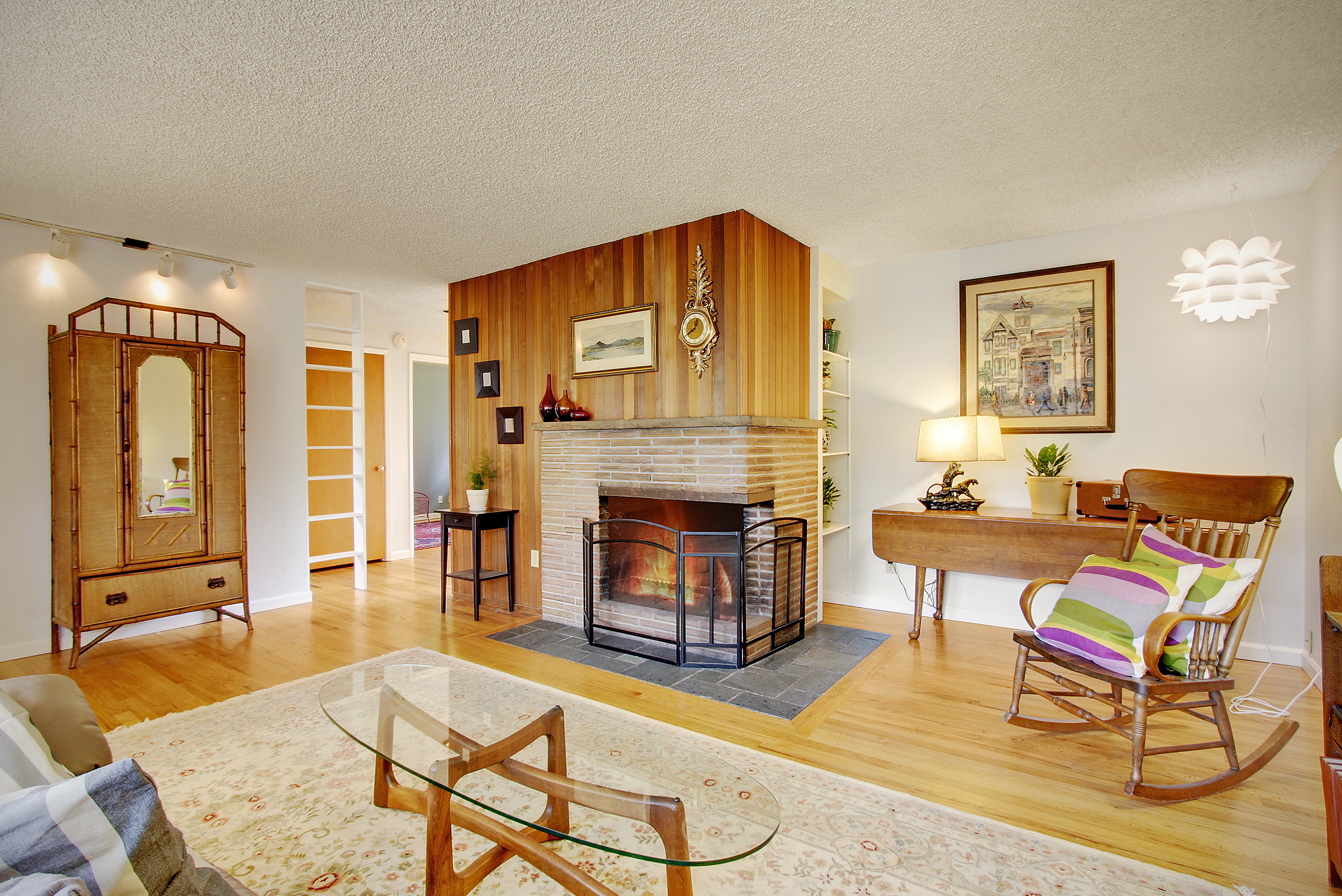 Property Photo: Living room and kitchen 1259 N 173rd St  WA 98133 