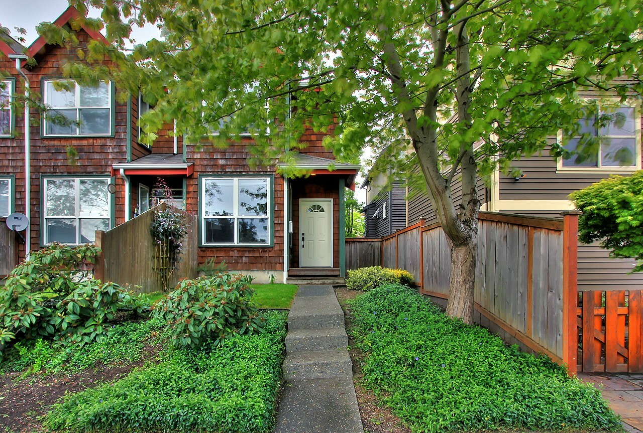 Property Photo:  1146 NW 56th St  WA 98107 