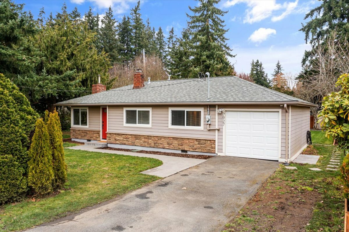 Property Photo:  7927 228th Street SW  WA 98026 