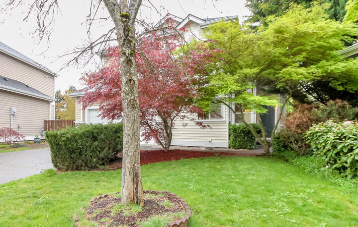 Property Photo: 5624 S 233rd St WA 98032