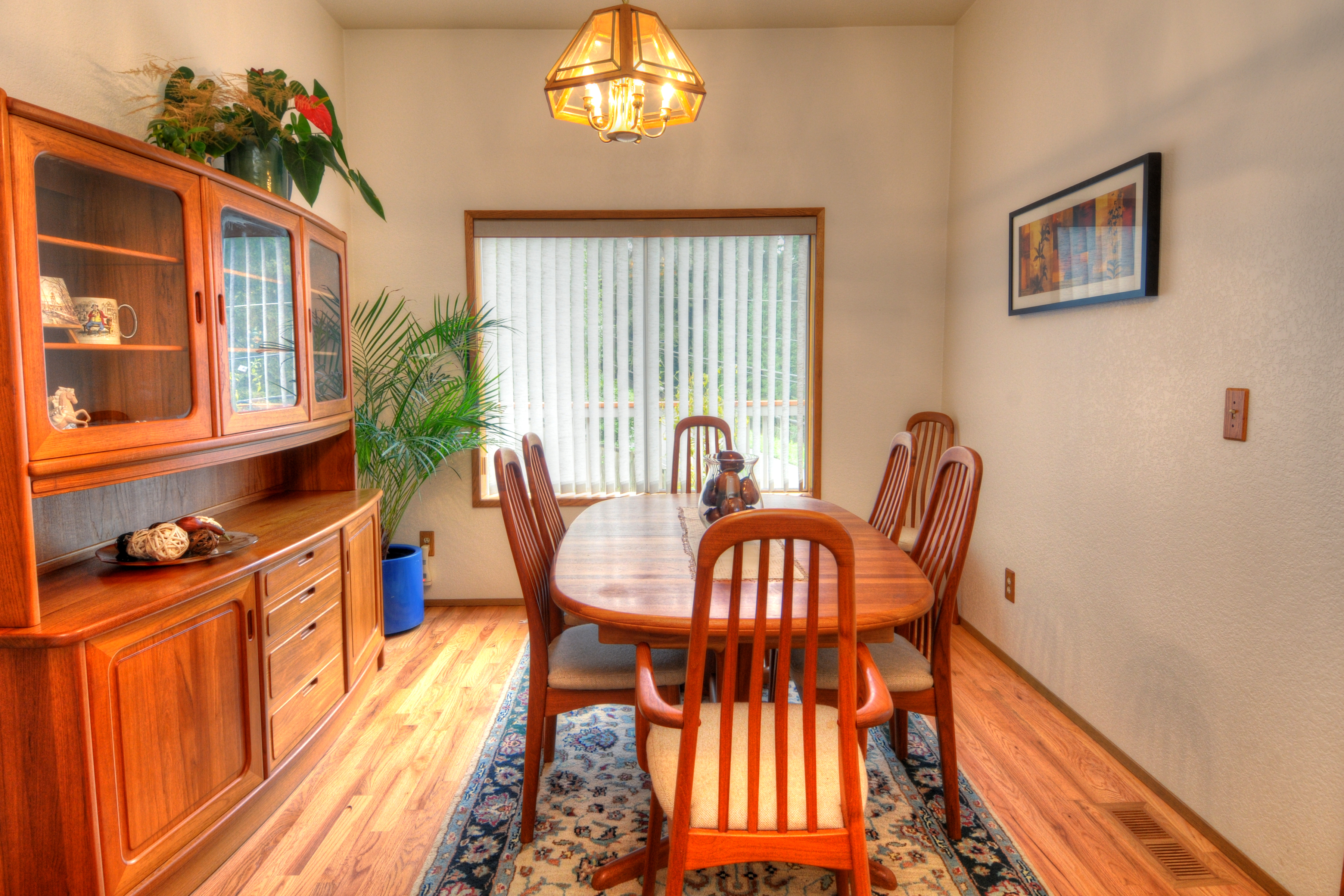 Property Photo: Gleaming floors, vaulted ceilings and spacious rooms 23720 19th Dr SE WA 98021