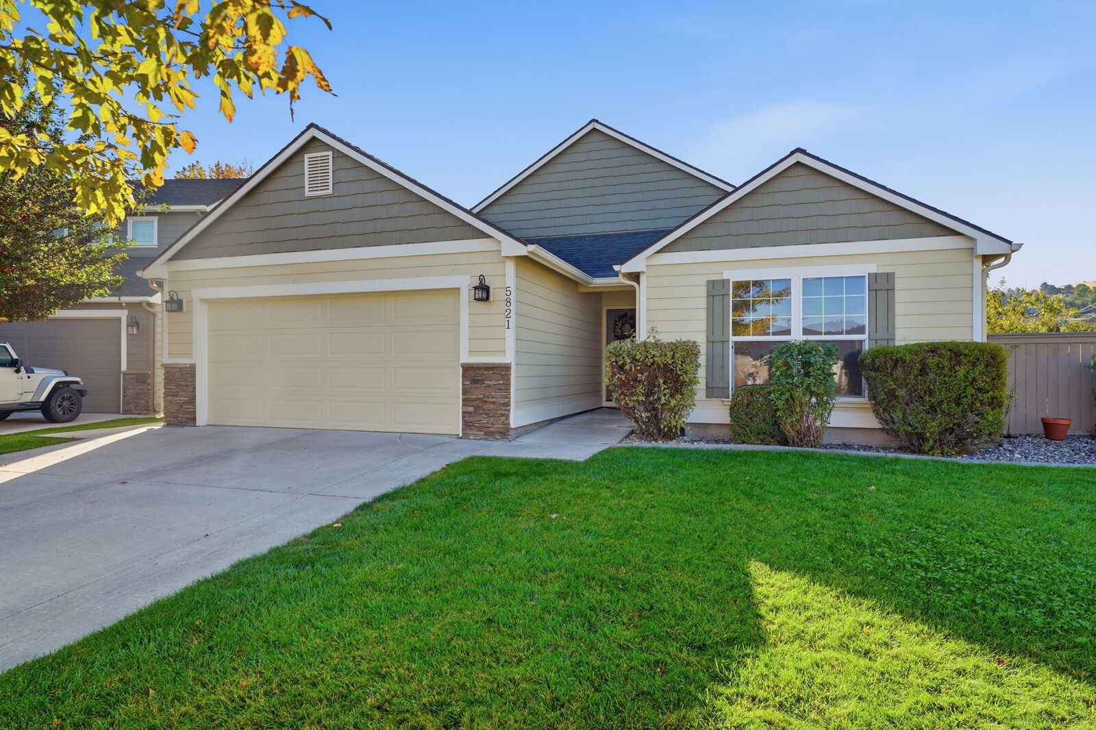 Property Photo:  5821 W 17th Ave  WA 99338 