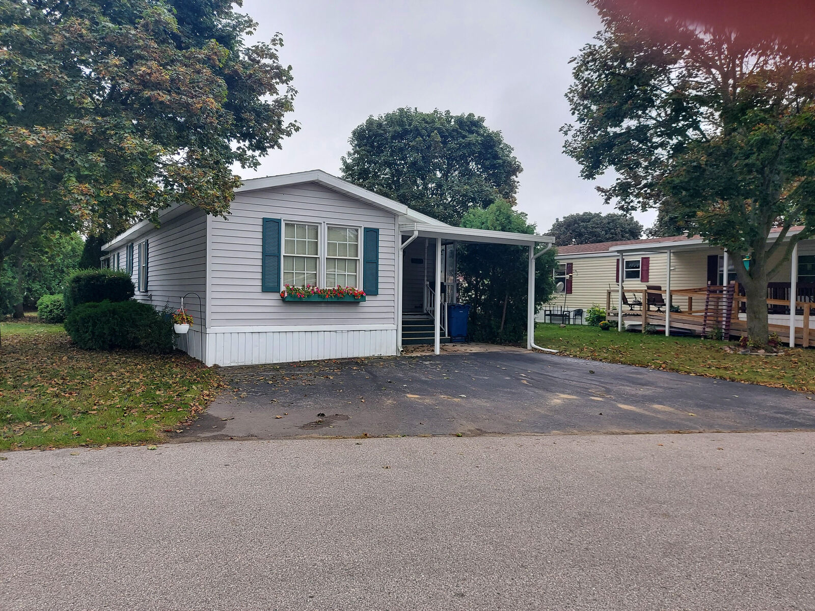 Property Photo:  1663 David Place  MI 49686 