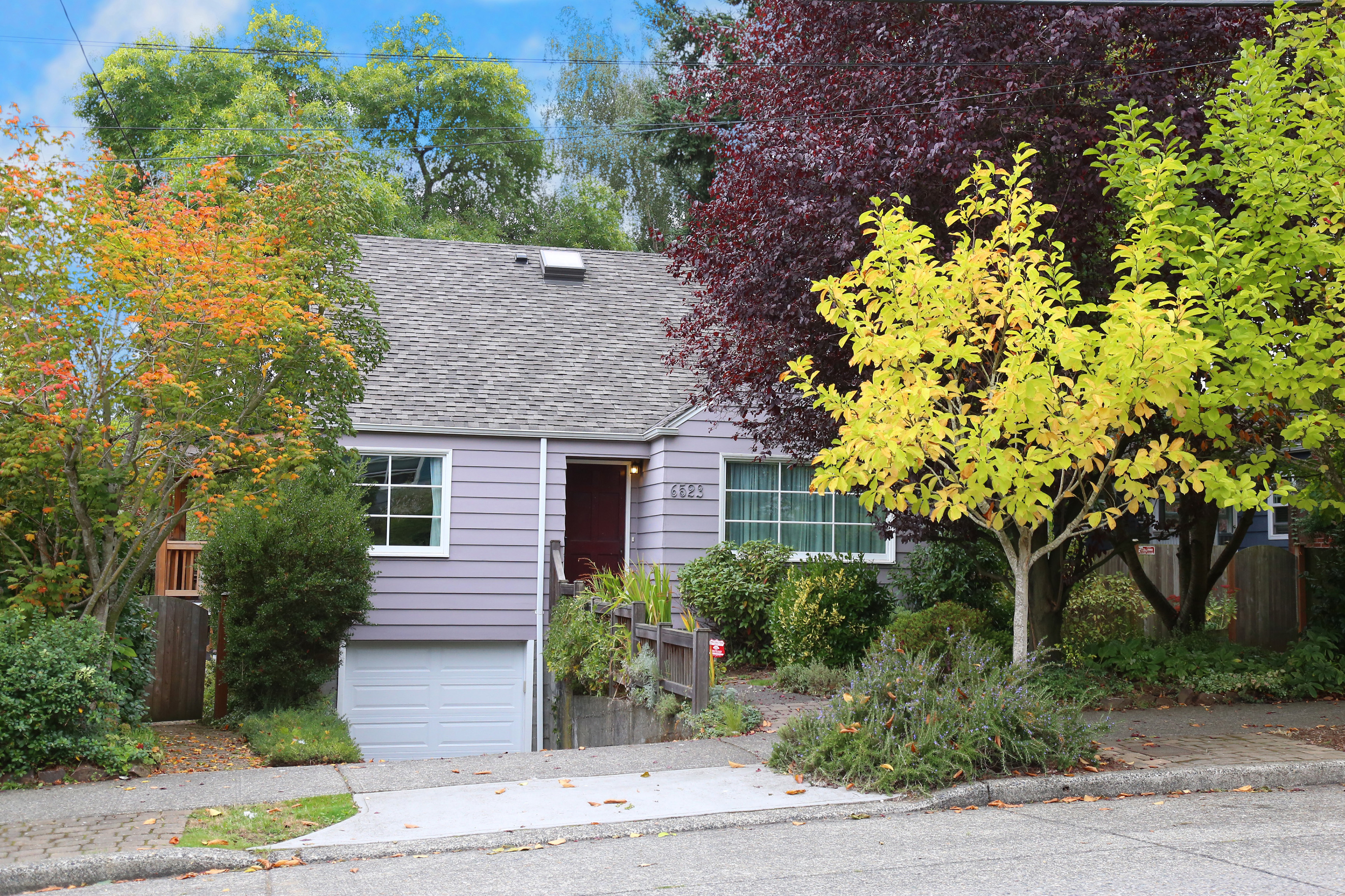 Property Photo:  6523 40th Ave NE  WA 98115 