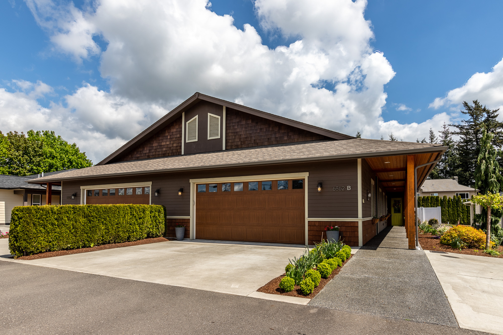 Property Photo: 6862 Hannegan Road #B 6862 Hannegan Rd B  WA 98247 