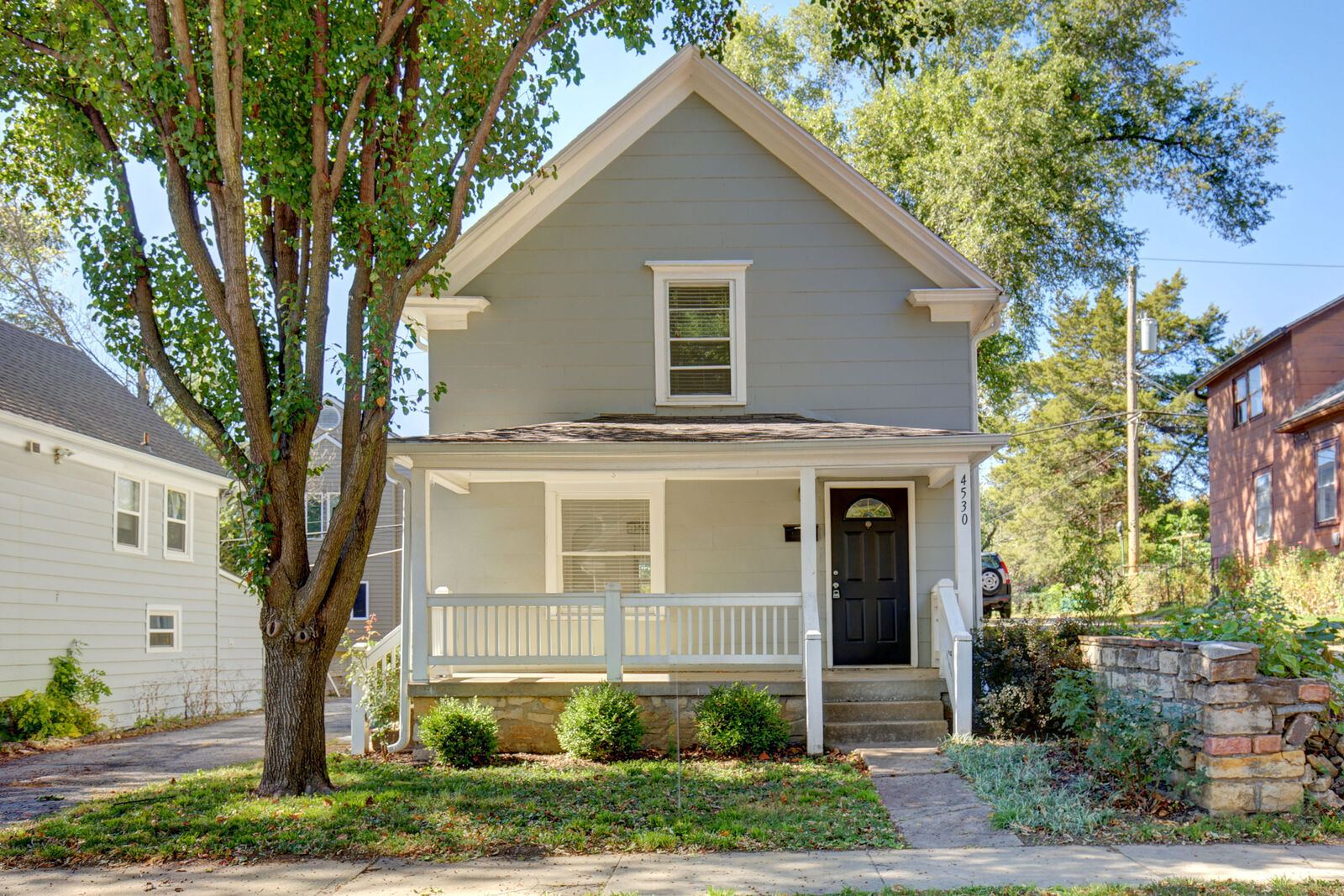 Property Photo: 4530 Bell Street MO 64111