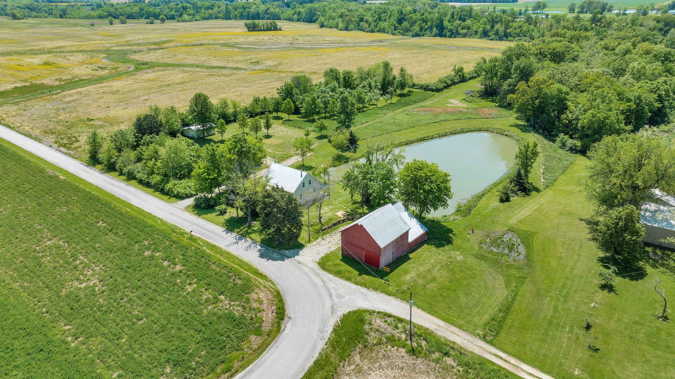 9281 Gilmore Lake Road  Columbia IL 62236 photo