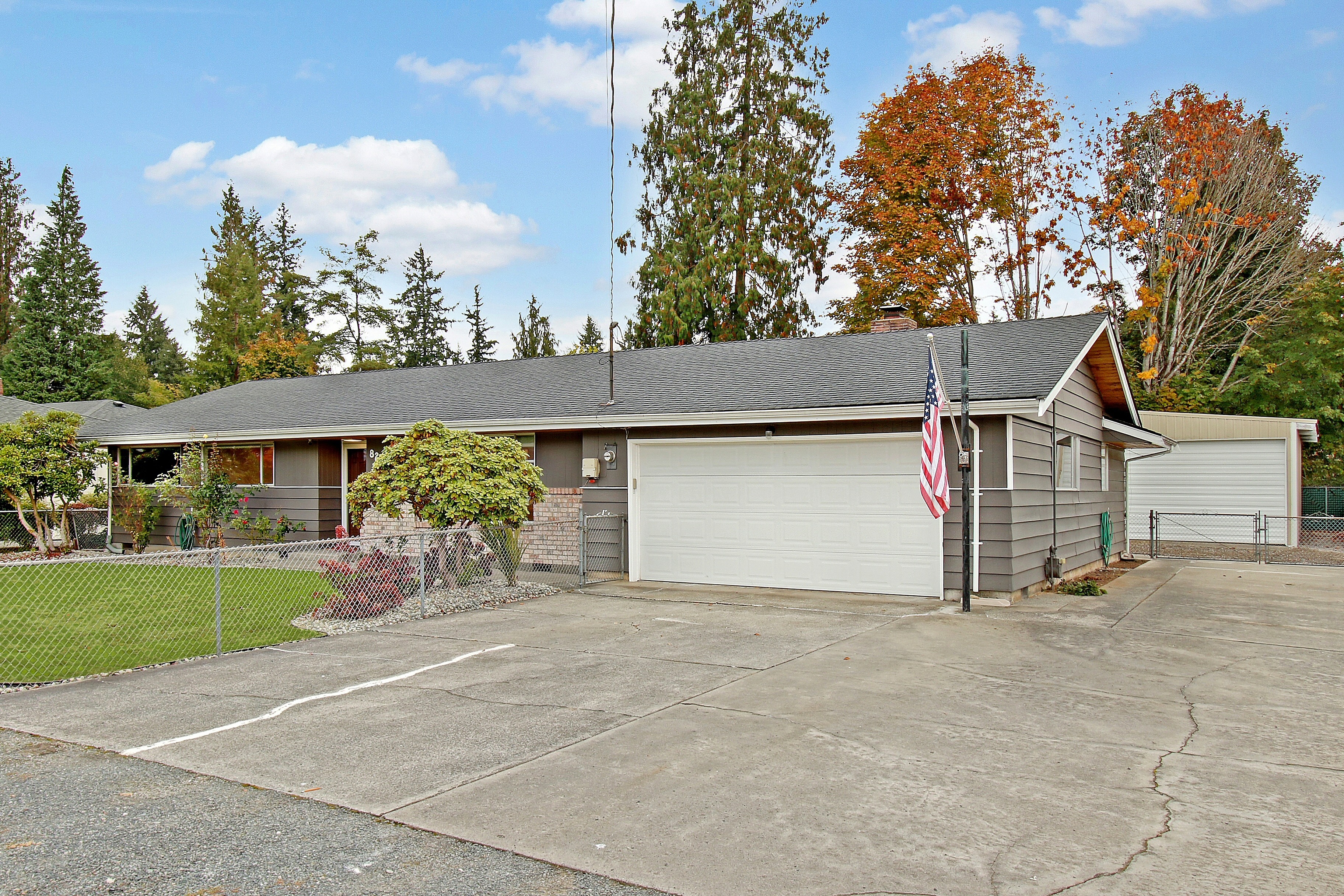 Property Photo:  8223 54th Dr NE  WA 98270 