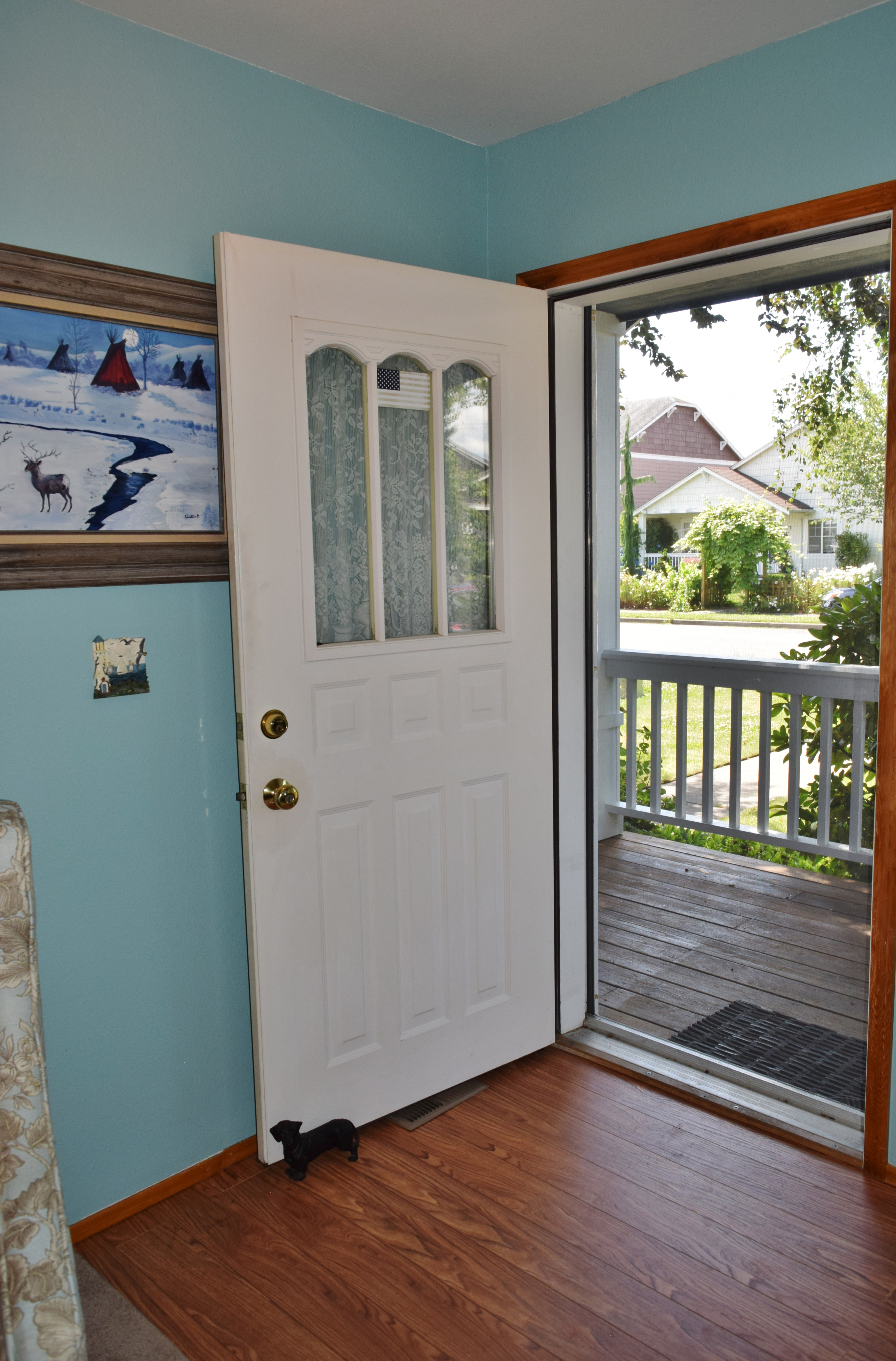Property Photo: Foyer 2286 Dogwood St WA 98264