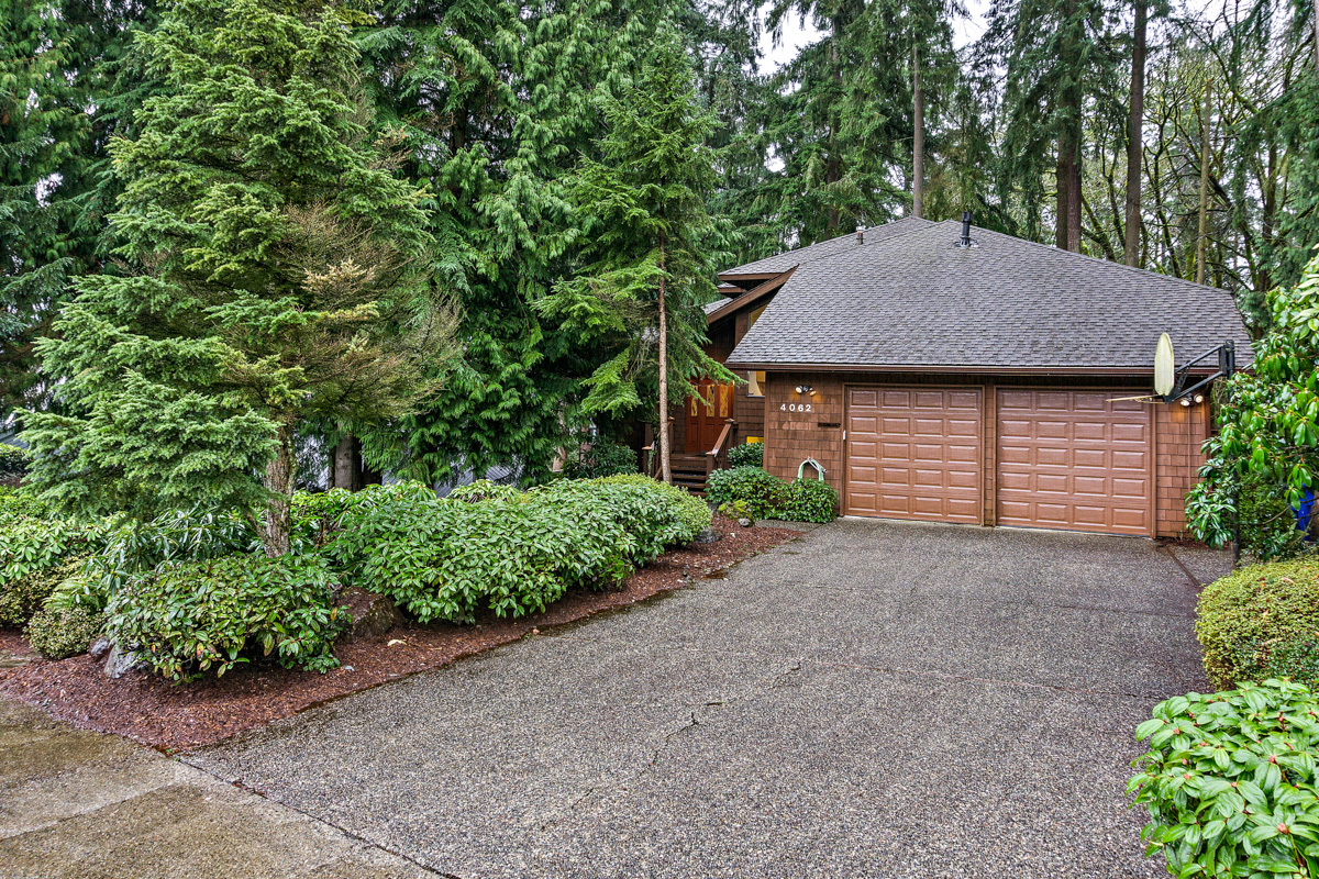 Property Photo:  4062 171st Ave SE  WA 98008 