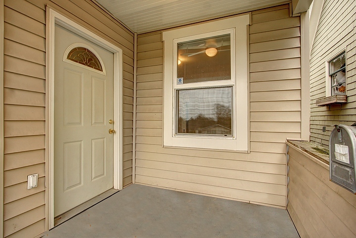 Property Photo: Front porch 816 Martin Luther King Jr Wy  WA 98122 