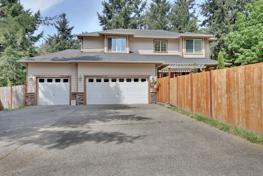 Property Photo: 7915 Sunset Terr W WA 98466
