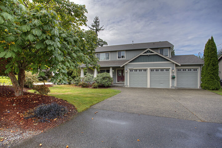 Property Photo:  2350 Mountain View Ave W  WA 98466 