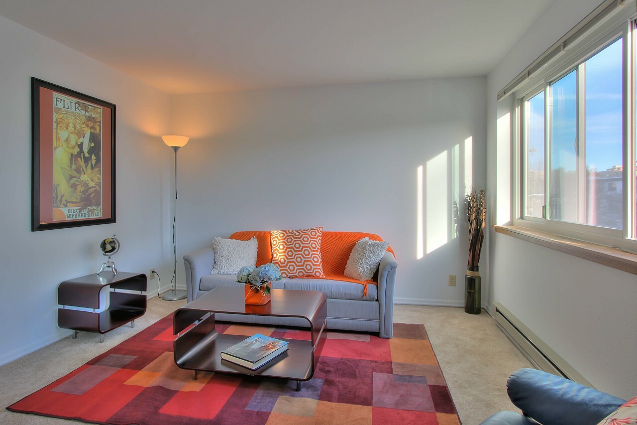 Property Photo: Living room/dining room 1756 NW 57th St 7  WA 98107 