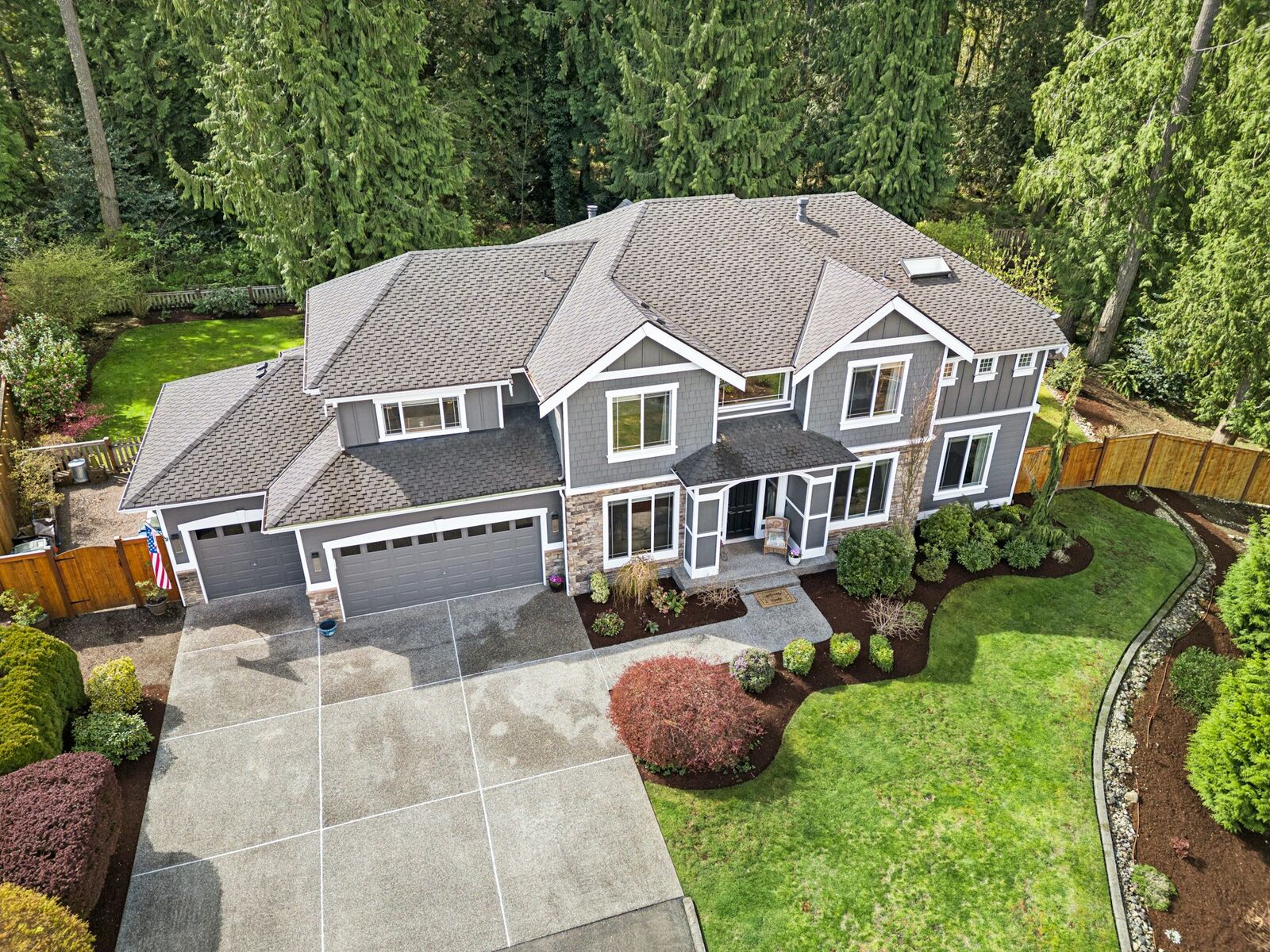 Property Photo: 15128 226th Avenue SE WA 98272