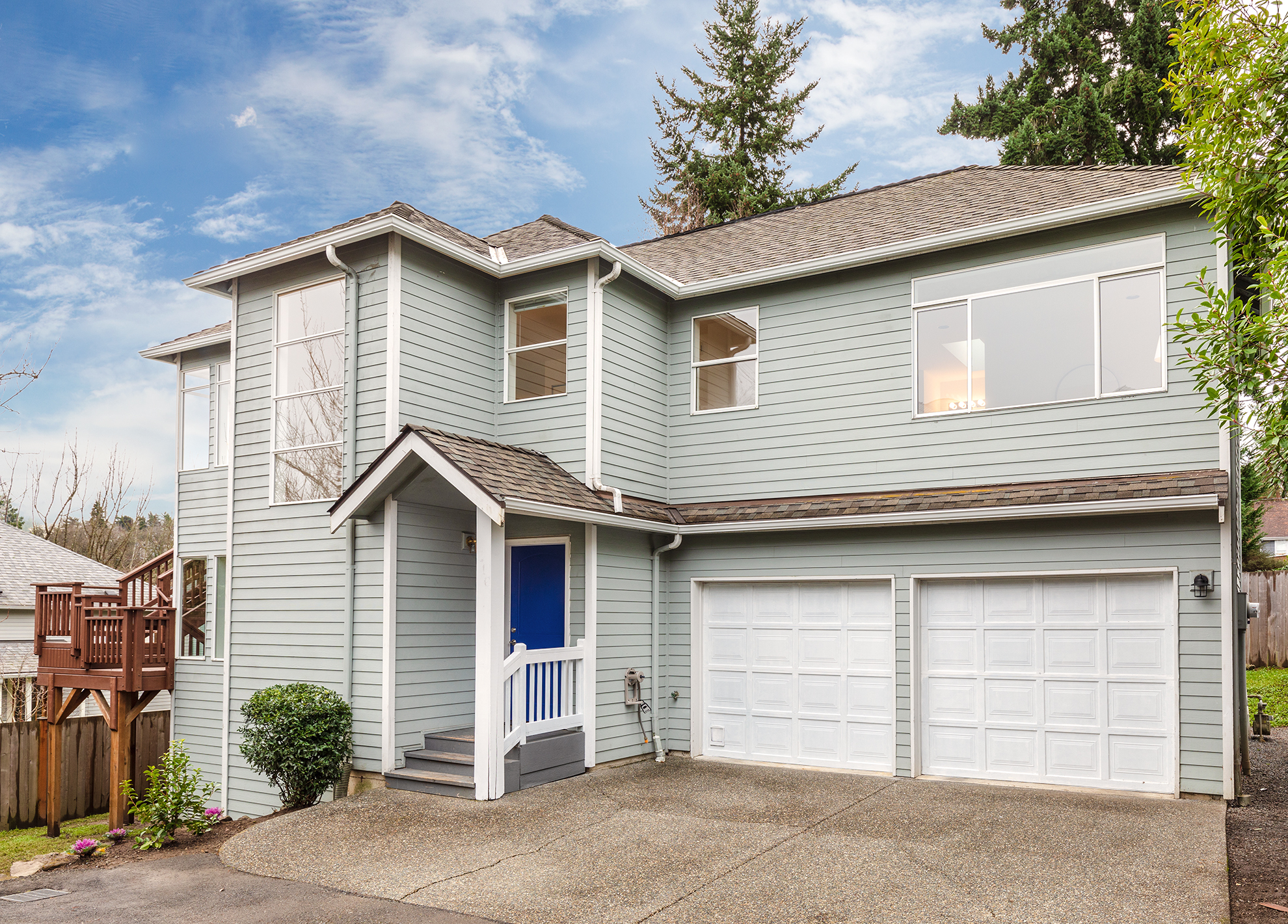 Property Photo: 216 27th Avenue East 216 27th Avenue E  WA 98112 