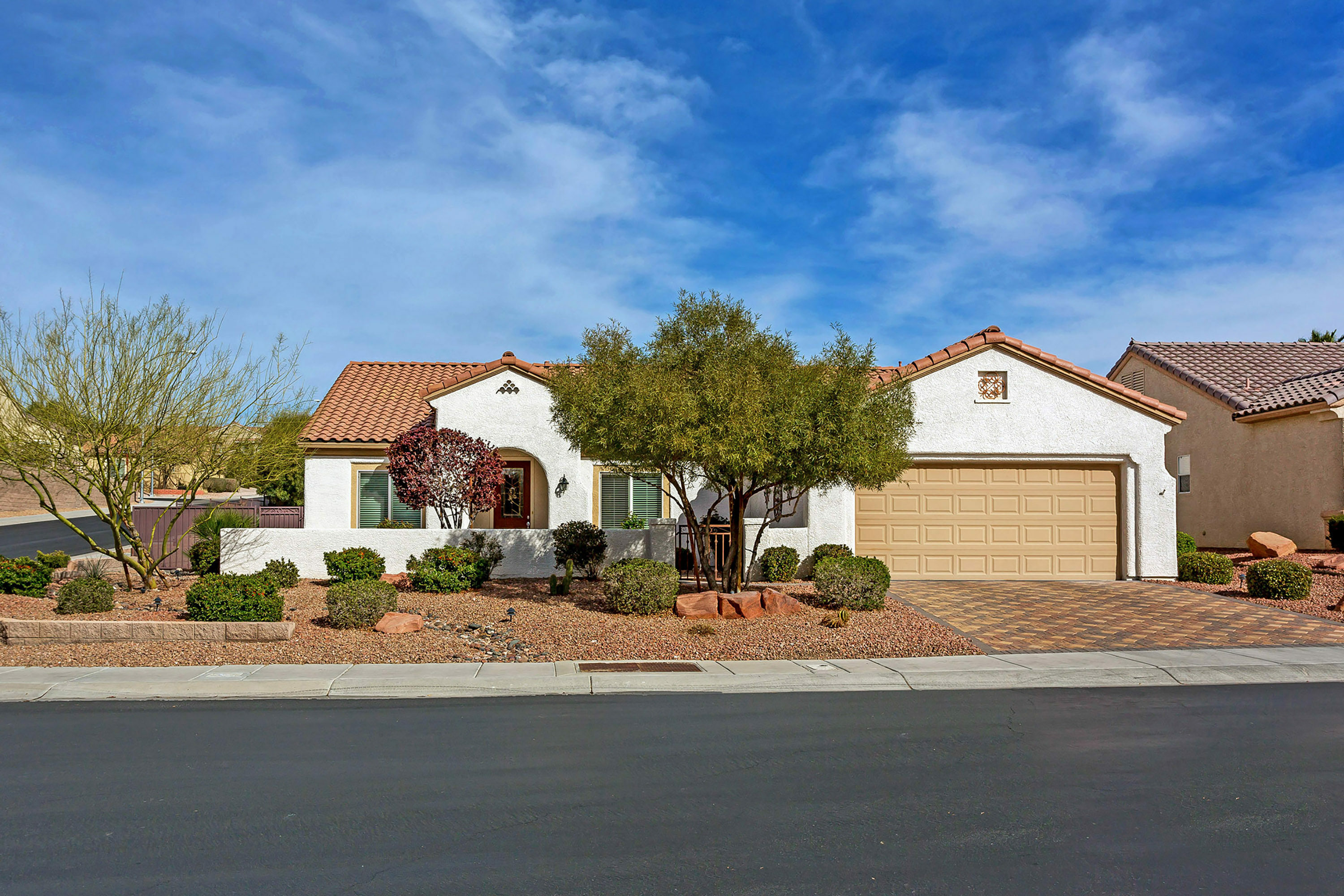 Property Photo:  2040  Fort Halifax St  NV 89052 