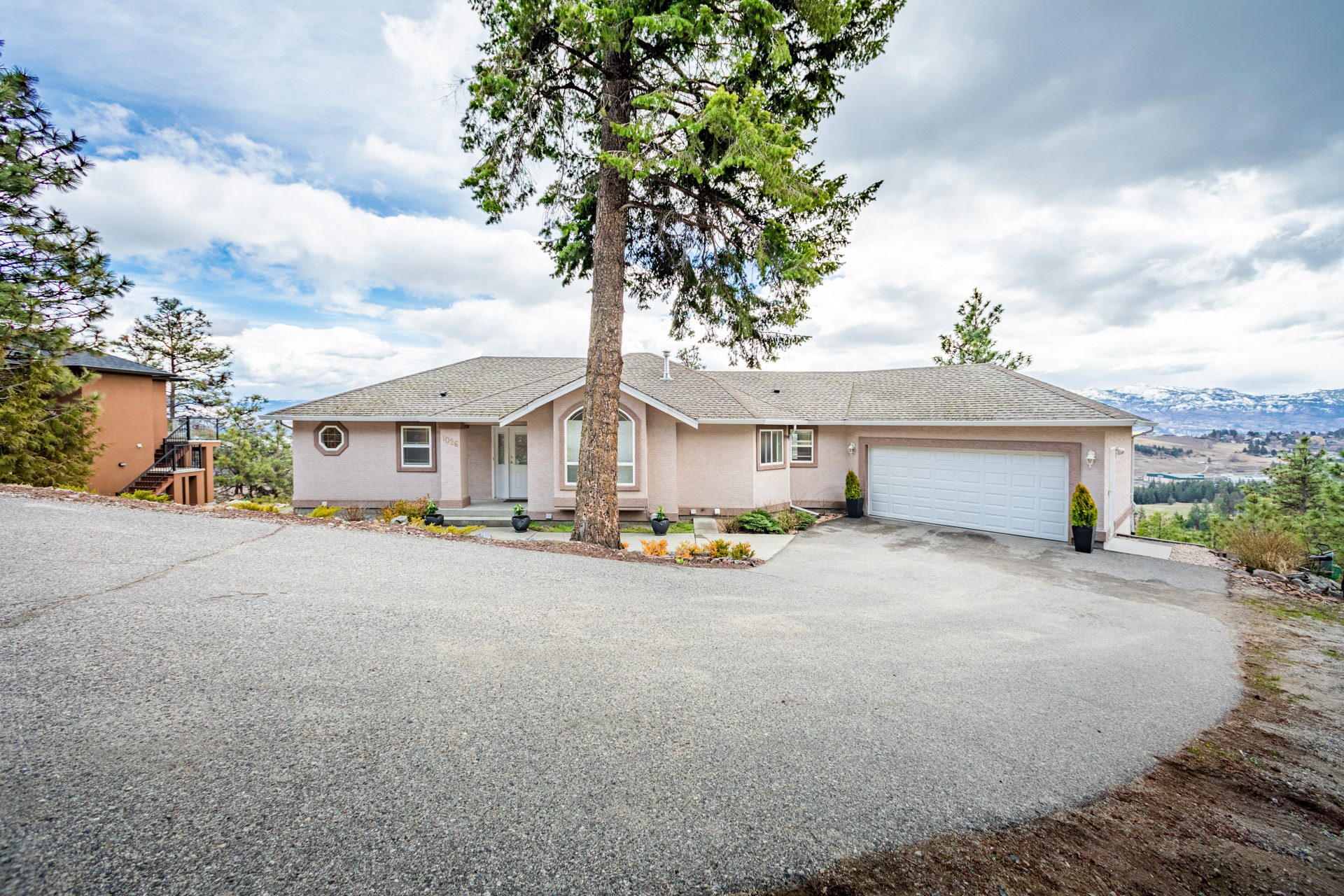 1026 Aurora Heights  West Kelowna BC V1Z 3N5 photo