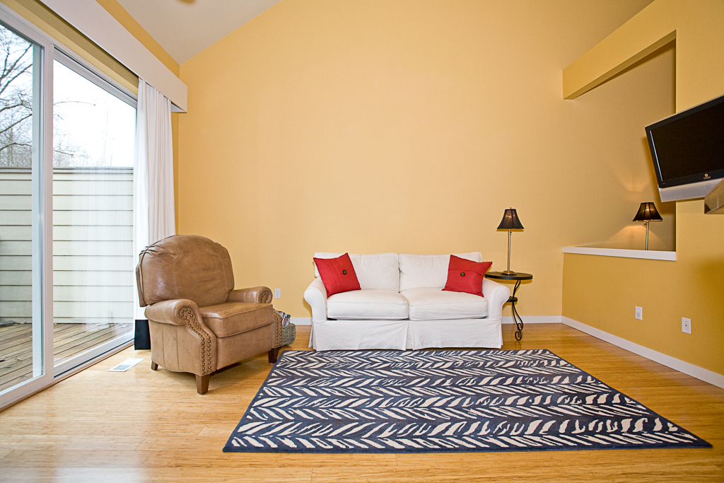 Property Photo: Living room 13824 N Creek Drive 1702  WA 98012 