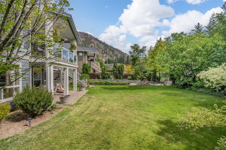 Property Photo: 2423 Paramount Drive BC V4T 3K4