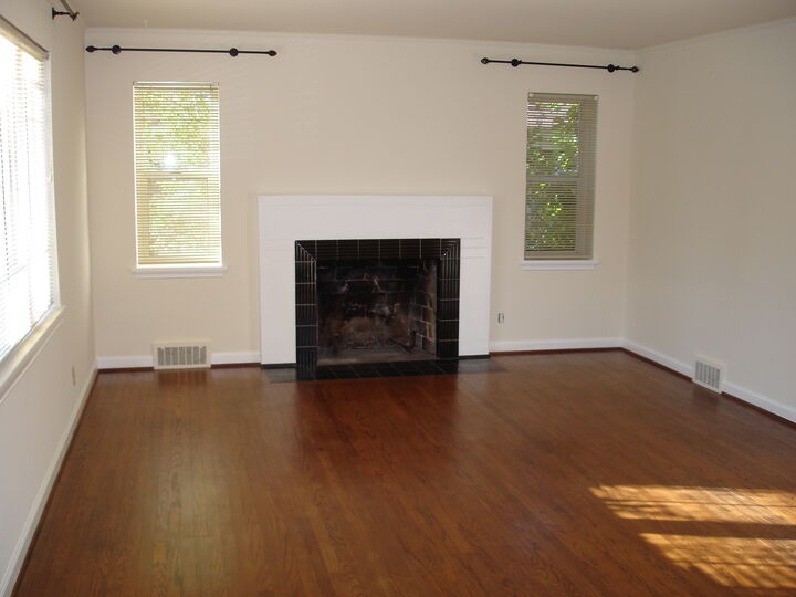 Property Photo: Interior 1816 E McGraw St  WA 98112 