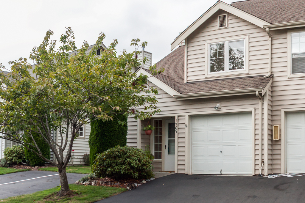Property Photo: 1709 Valhalla Lane A WA 98226