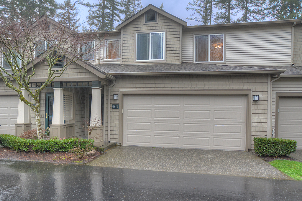 Property Photo: 4411 248th Lane SE WA 98029