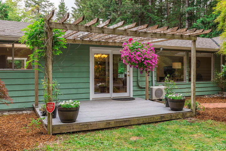 Property Photo: 12706 Peacock Hill Avenue NW WA 98332