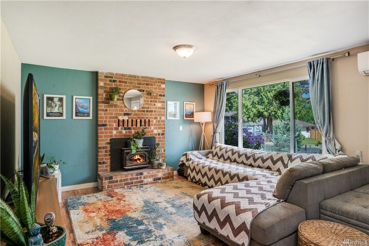 Property Photo:  6526 Fawcett Ave  WA 98408 