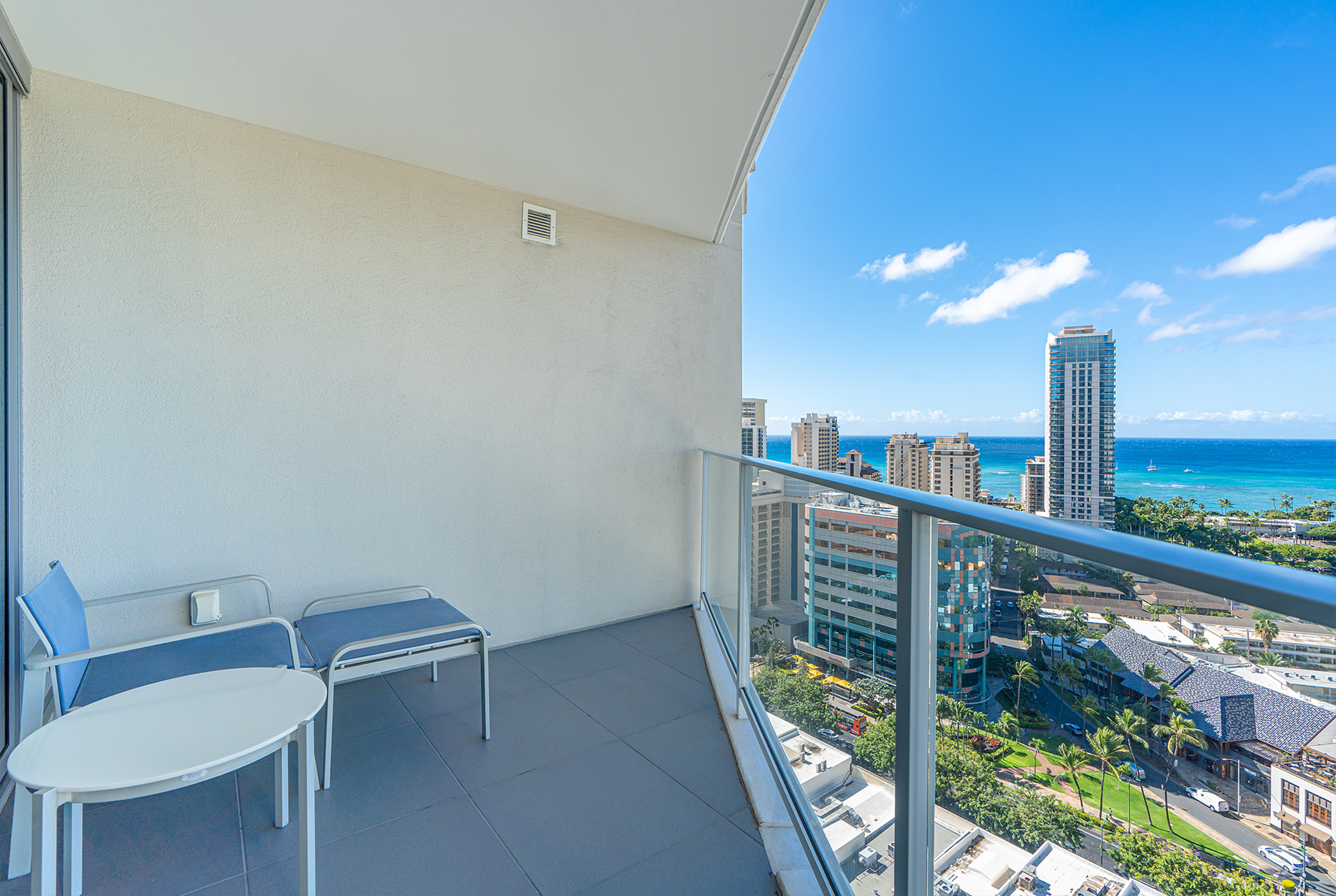 Property Photo:  2139 Kuhio Avenue 2307  HI 96815 